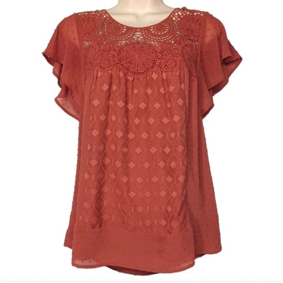 Daniel Rainn crochet lace print flutter sleeve Amaranth red. Size Large - Picture 4 of 7